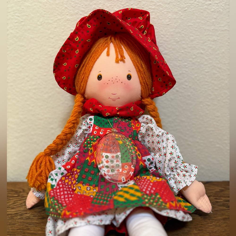 NIB Vintage 1988 Holiday Holly Hobbie Plush Doll